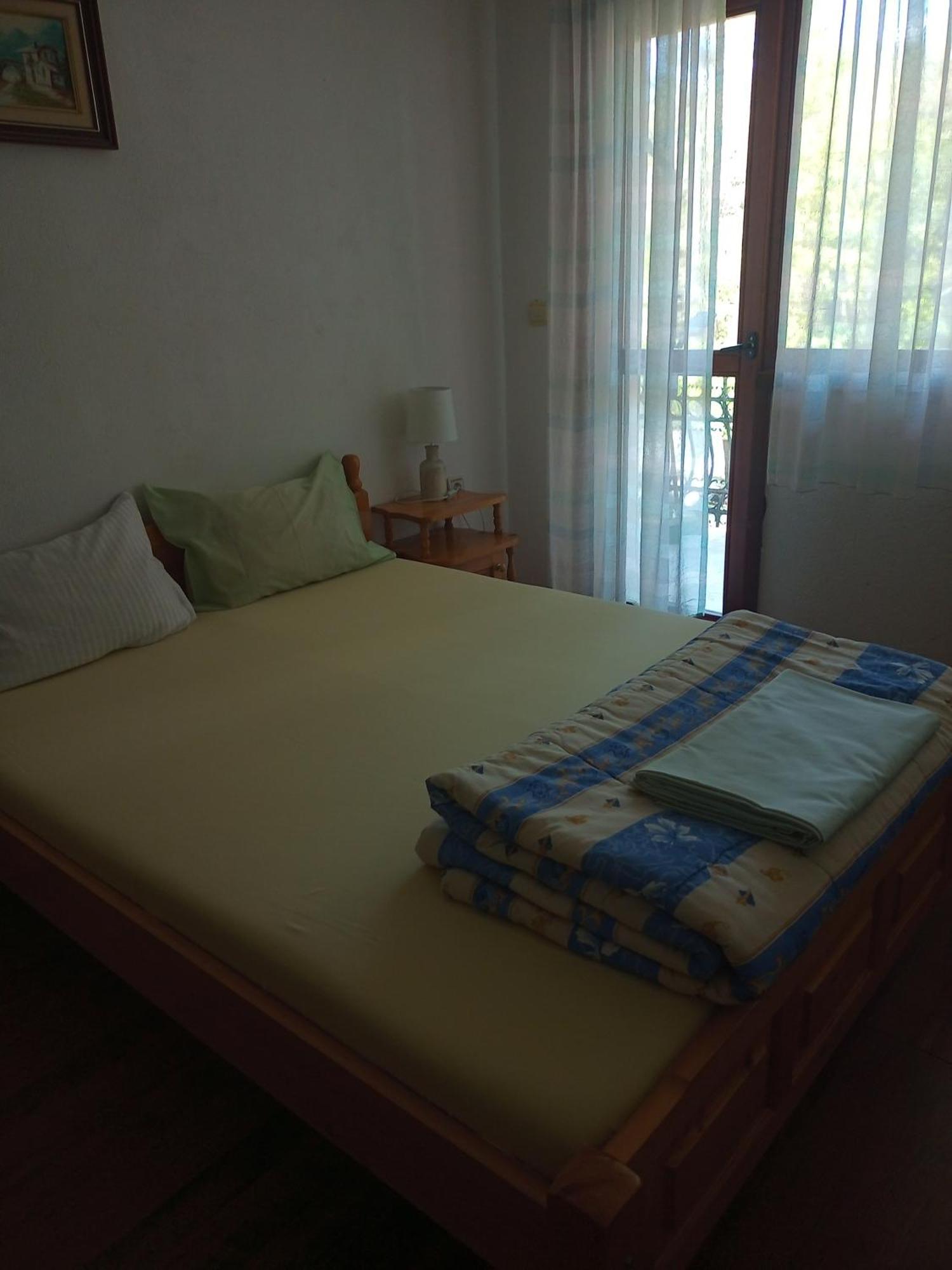 Family Hotel Shisharka 巴塔克 外观 照片