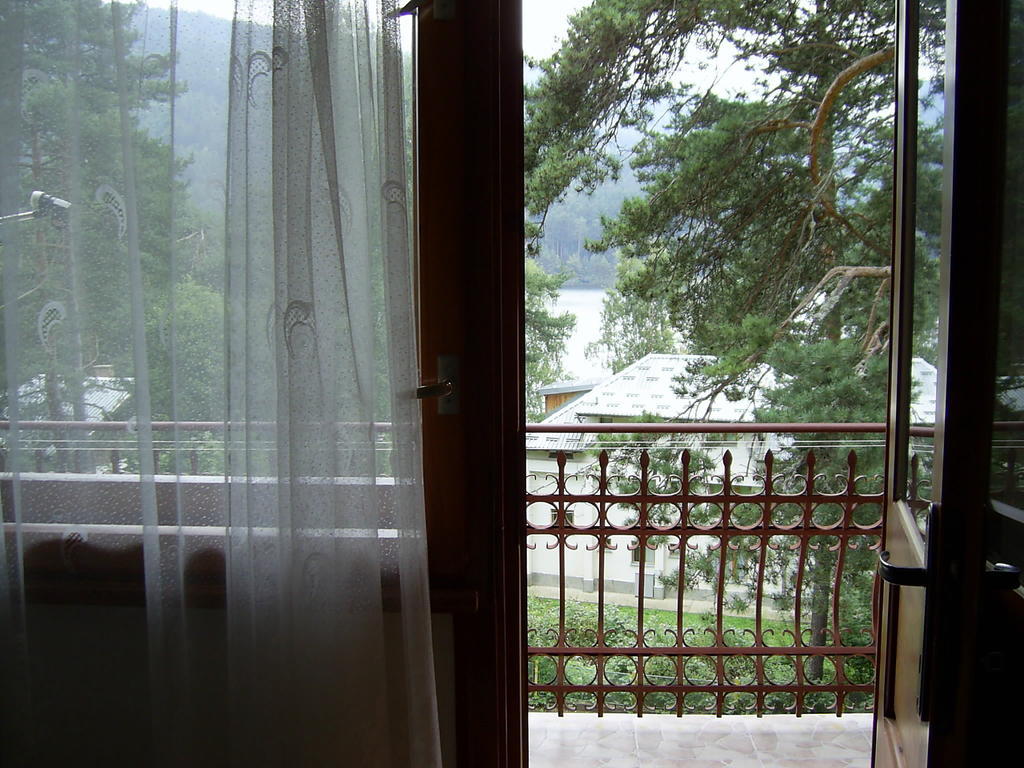 Family Hotel Shisharka 巴塔克 客房 照片