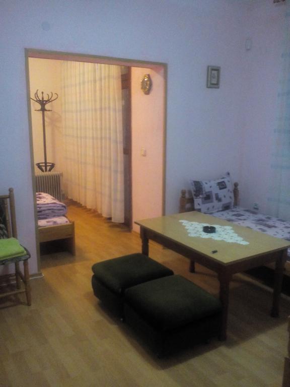 Family Hotel Shisharka 巴塔克 外观 照片