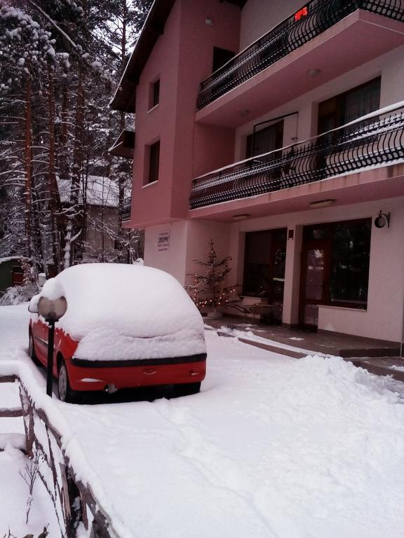 Family Hotel Shisharka 巴塔克 外观 照片